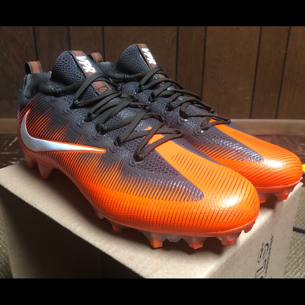 NEW Nike Mens Vapor Football Cleats Size 13 Orange